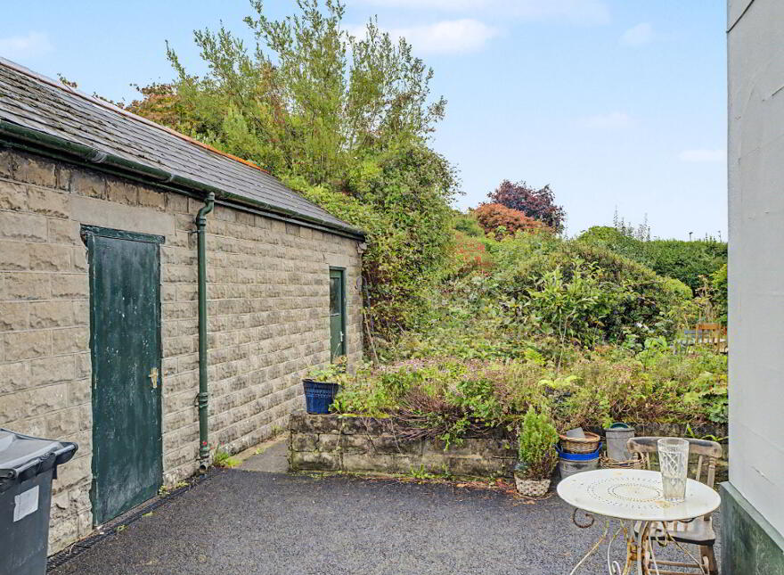 18 Deanfield, Derry, BT47 6HY