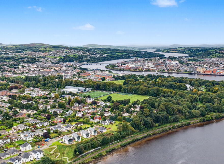 18 Deanfield, Derry, BT47 6HY