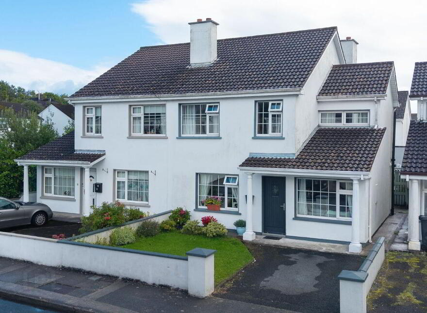 83 Chestnut Grove, Castlebar, F23DR70
