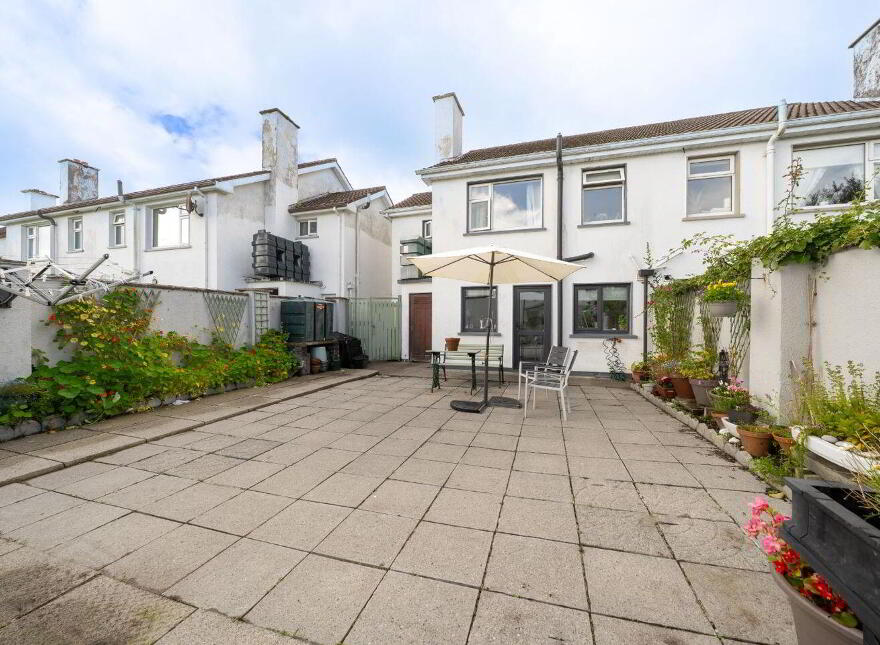 83 Chestnut Grove, Castlebar, F23DR70