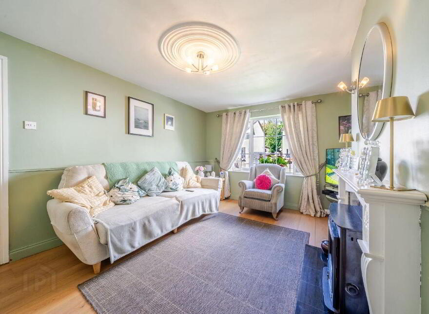 83 Chestnut Grove, Castlebar, F23DR70