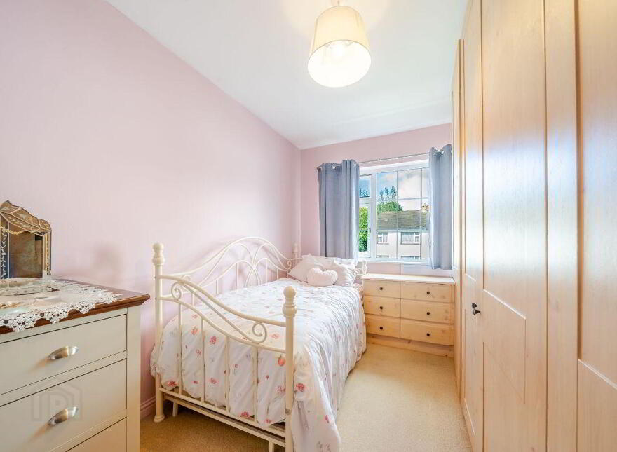83 Chestnut Grove, Castlebar, F23DR70