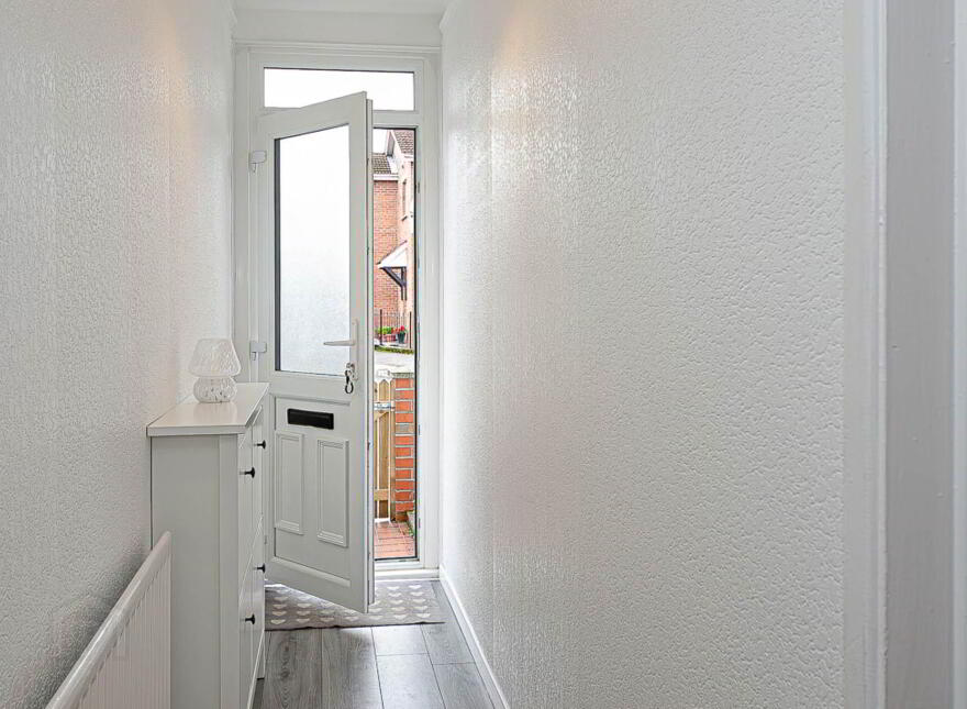 41 Rosebery Road, Ravenhill, Belfast, BT6 8JA