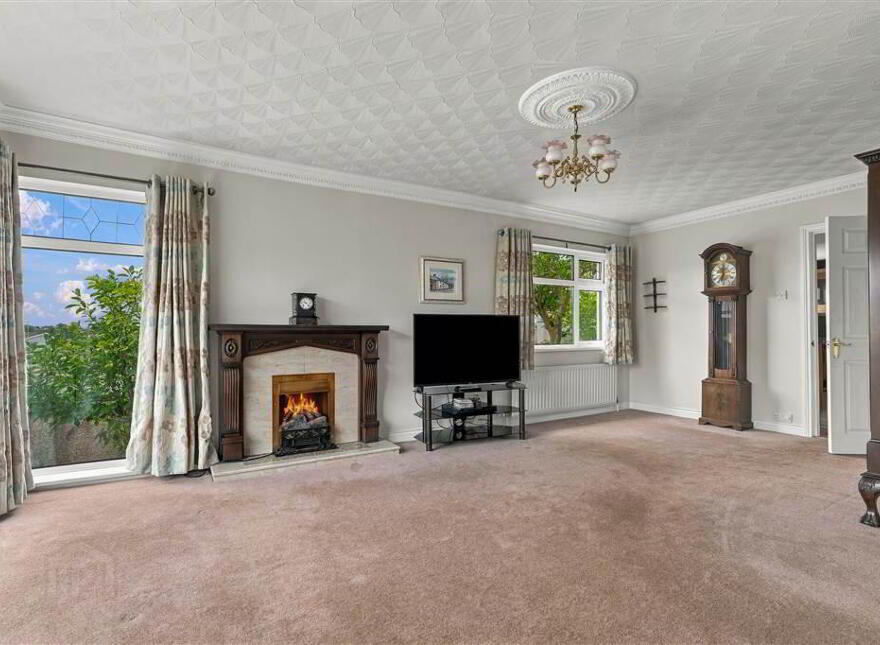 31 Grangegorm Drive, Ballymena, BT42 2EE