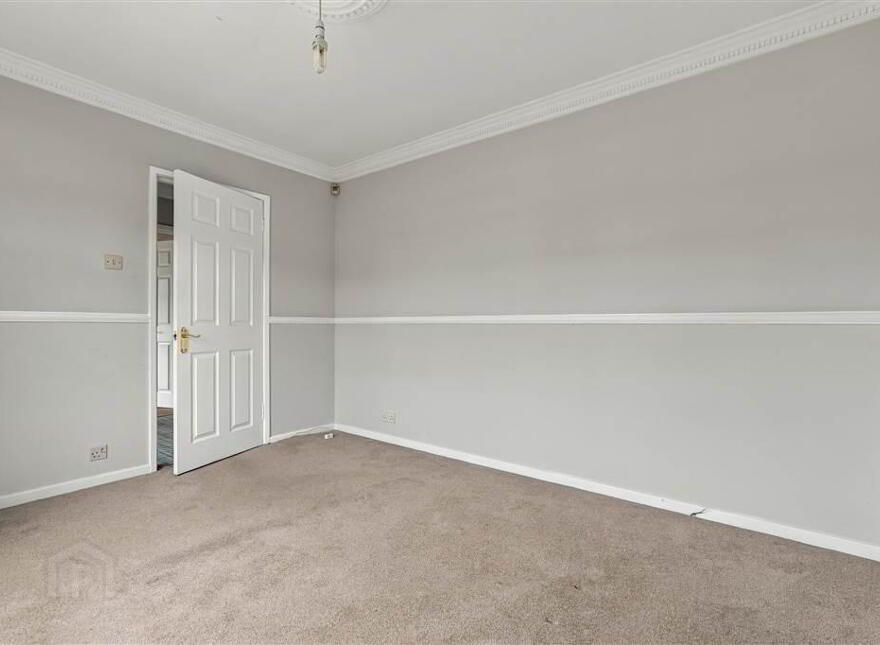 31 Grangegorm Drive, Ballymena, BT42 2EE