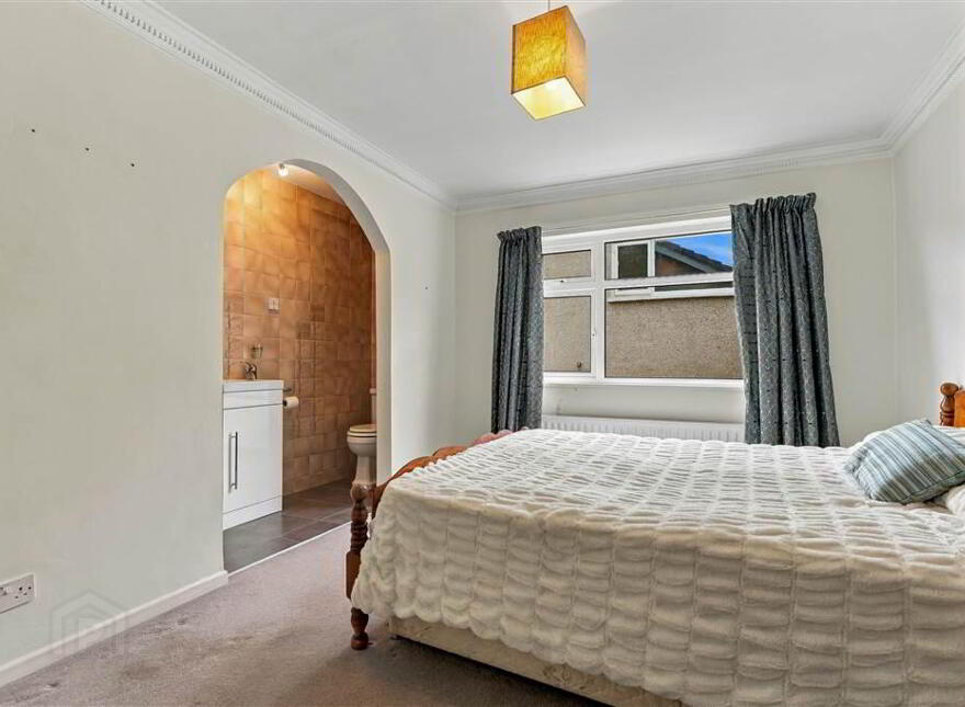 31 Grangegorm Drive, Ballymena, BT42 2EE