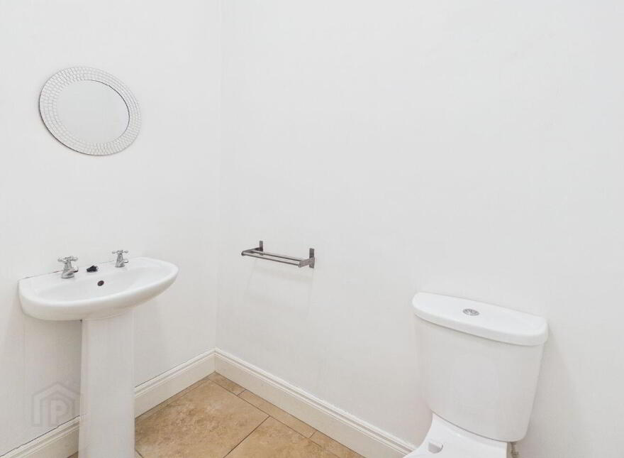 4 Laurel Grove, Dublin Road, Thurles, E41D6F7