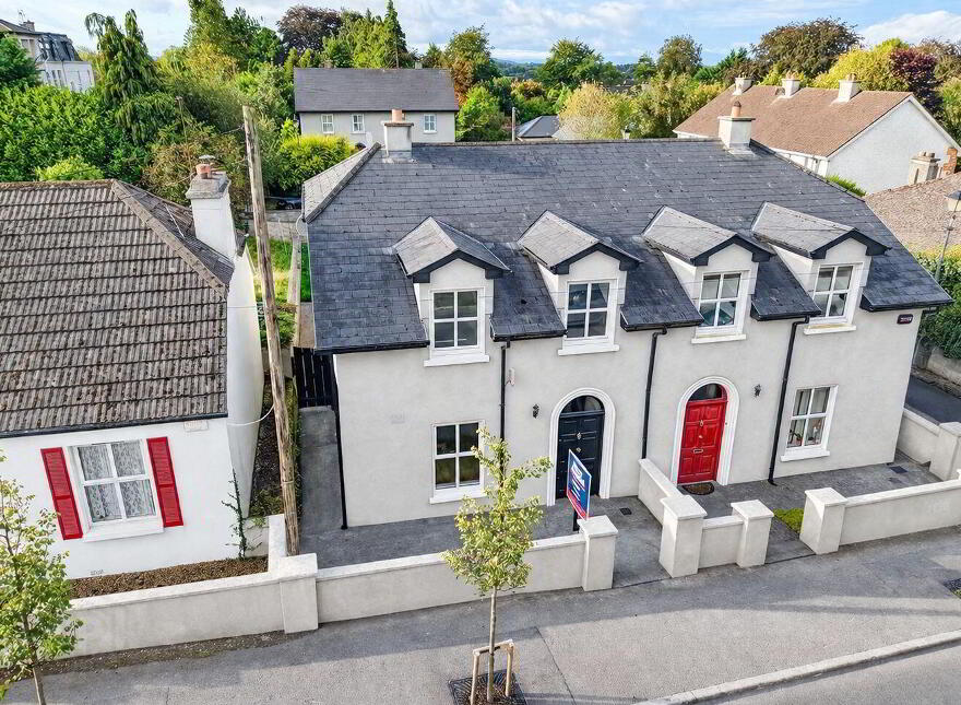 4 Laurel Grove, Dublin Road, Thurles, E41D6F7