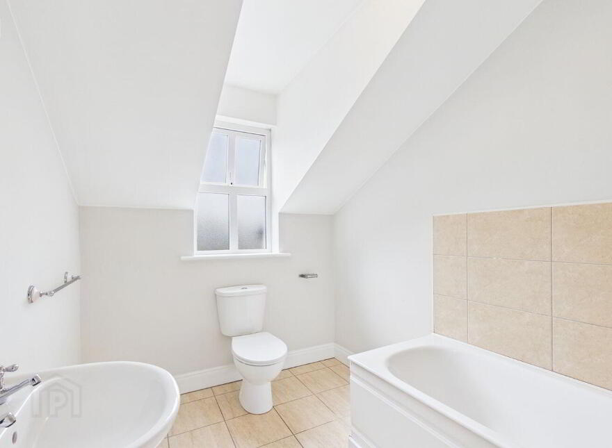 4 Laurel Grove, Dublin Road, Thurles, E41D6F7