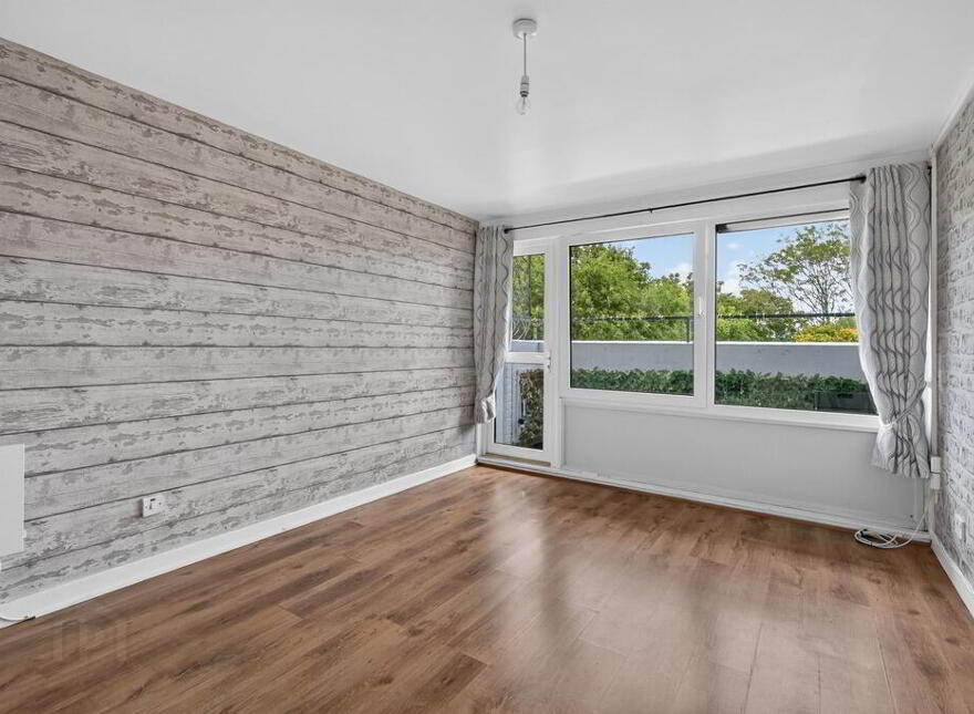 3A Moylena House, Benmore Drive, Belfast, BT10 0EG