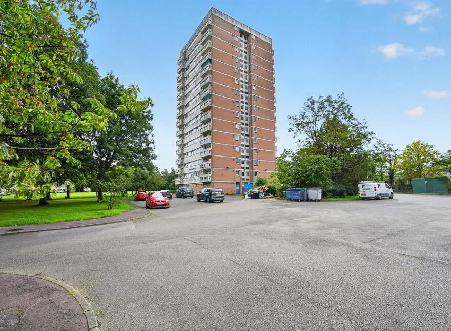 3A Moylena House, Benmore Drive, Belfast, BT10 0EG