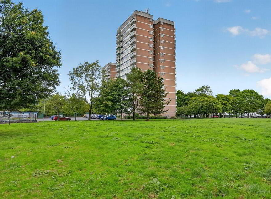 3A Moylena House, Benmore Drive, Belfast, BT10 0EG