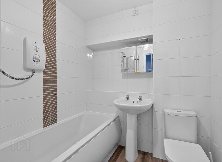 3A Moylena House, Benmore Drive, Belfast, BT10 0EG