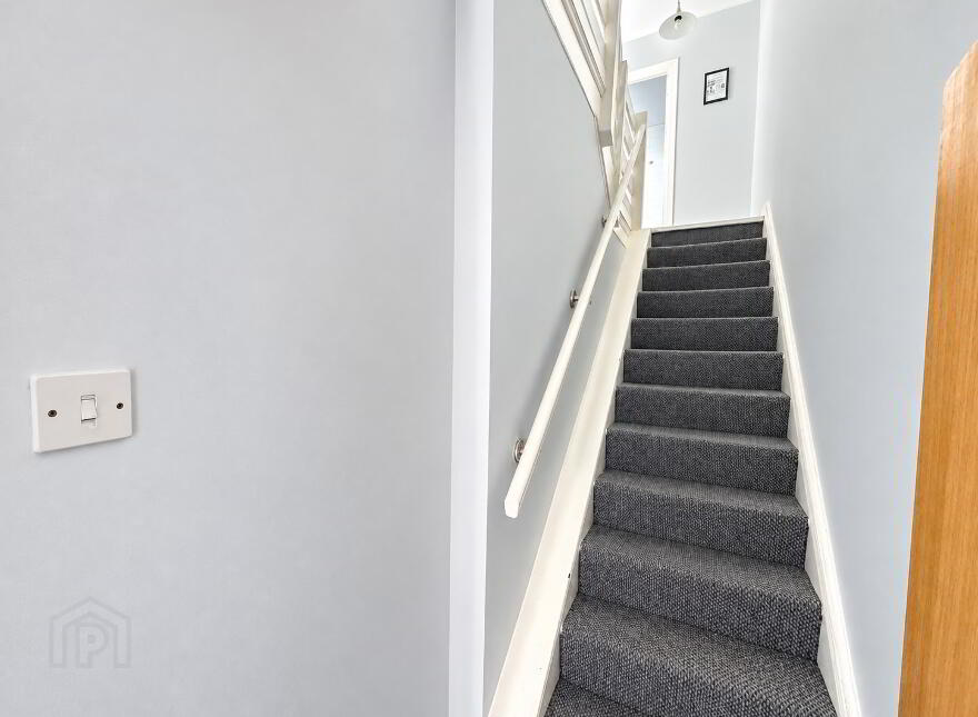A & B (2 Bed & 1 Bed Apts), 58 Tates Avenue, Belfast, BT9 7BY