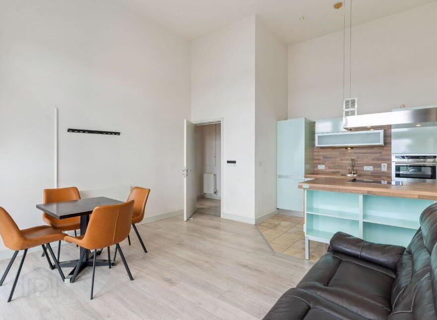 Apartment 613 The Cubes 3 Stillorgan, Stillorgan, D18K126