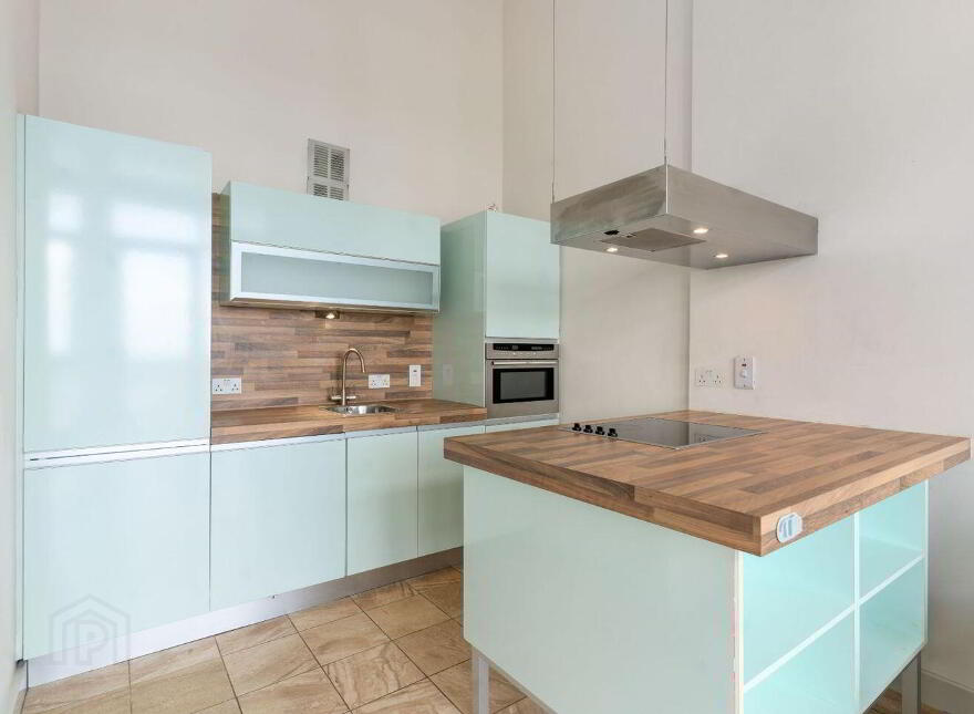 Apartment 613 The Cubes 3 Stillorgan, Stillorgan, D18K126