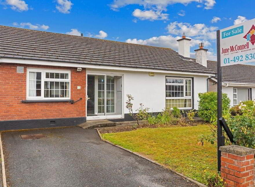17 Knocklyon Grove, Knocklyon, D16NW92 photo