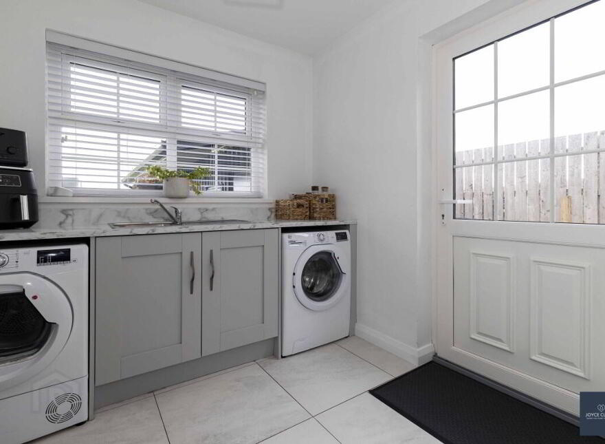 20 Mountfield Lodge, Portadown, BT62 1WN