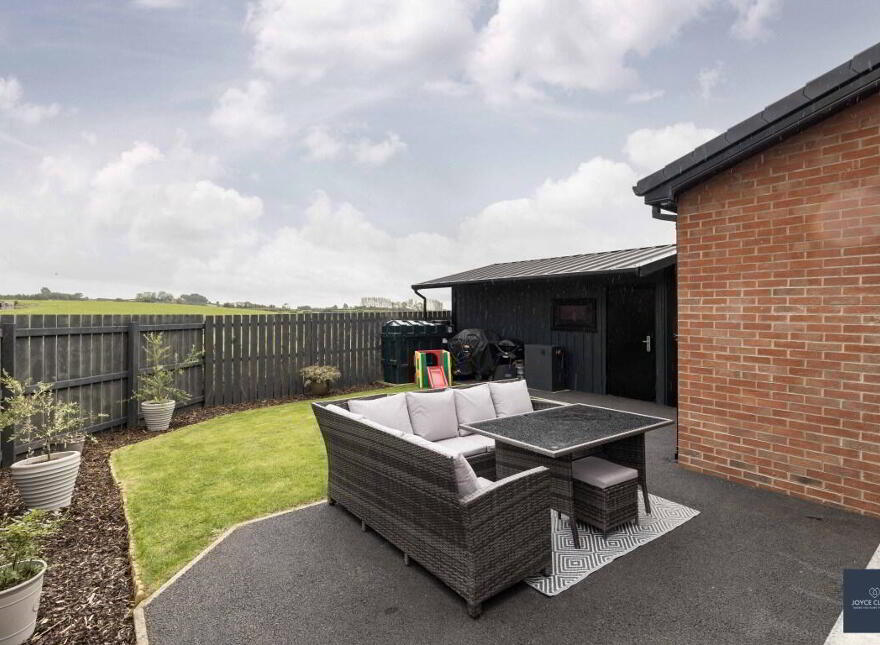 20 Mountfield Lodge, Portadown, BT62 1WN