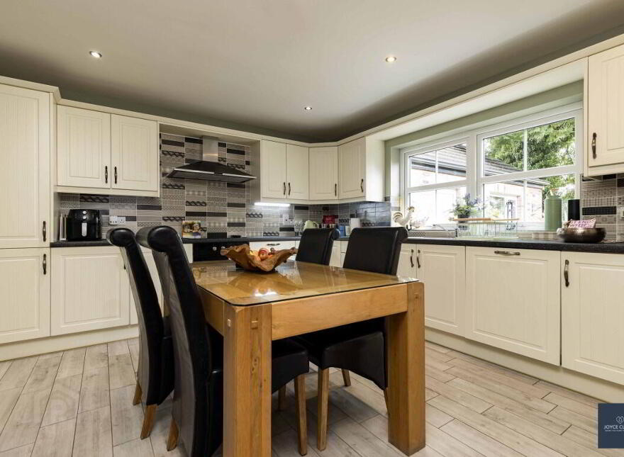 19 Mill Race Manor, Markethill, BT60 1QU