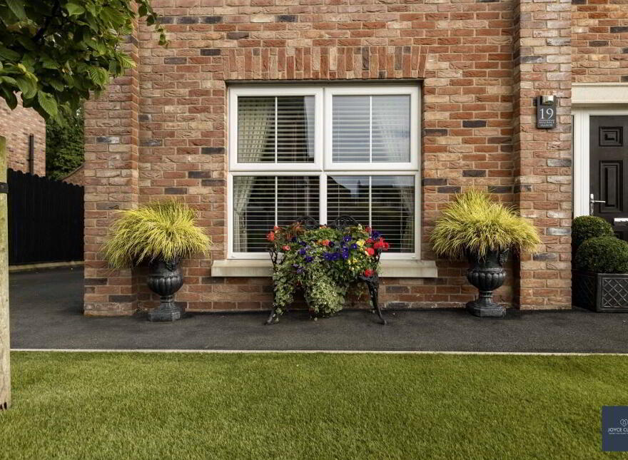 19 Mill Race Manor, Markethill, BT60 1QU