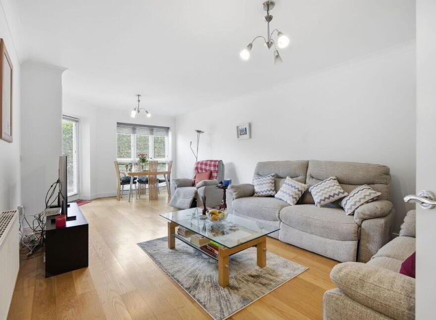 Apartment 3 Rathmore, The Links, Station Road, Portmarnock, Portmarnock, D13NX33