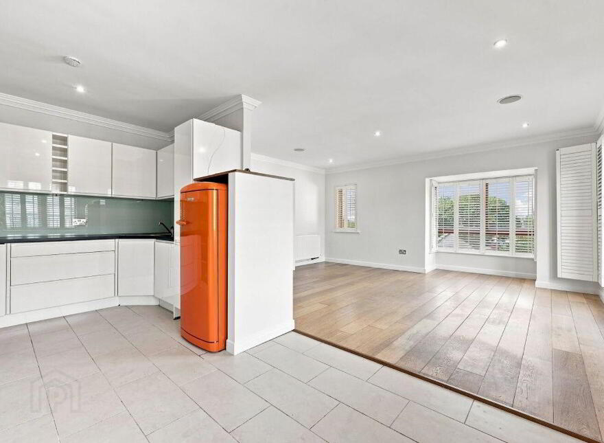 42 Oak Hall, The Hill, Malahide, K36K104