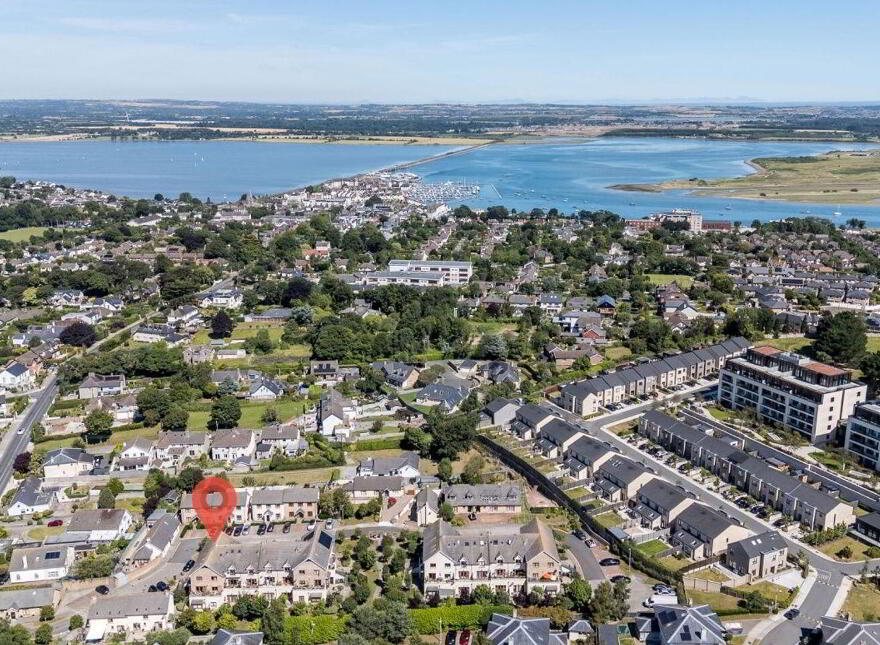 42 Oak Hall, The Hill, Malahide, K36K104