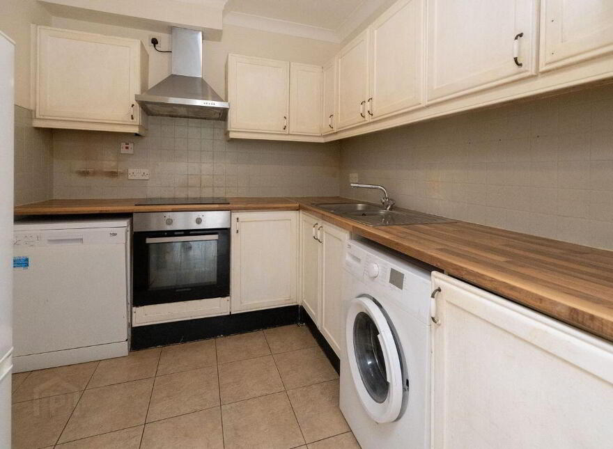 6 Green Isle Court, Clondalkin, Clondalkin, D22T611