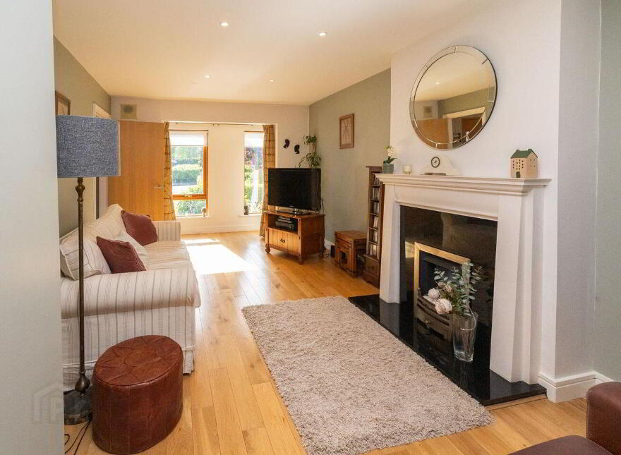 8 Blackthorn Hill Crescent, Rathcoole, Rathcoole, D24PN52