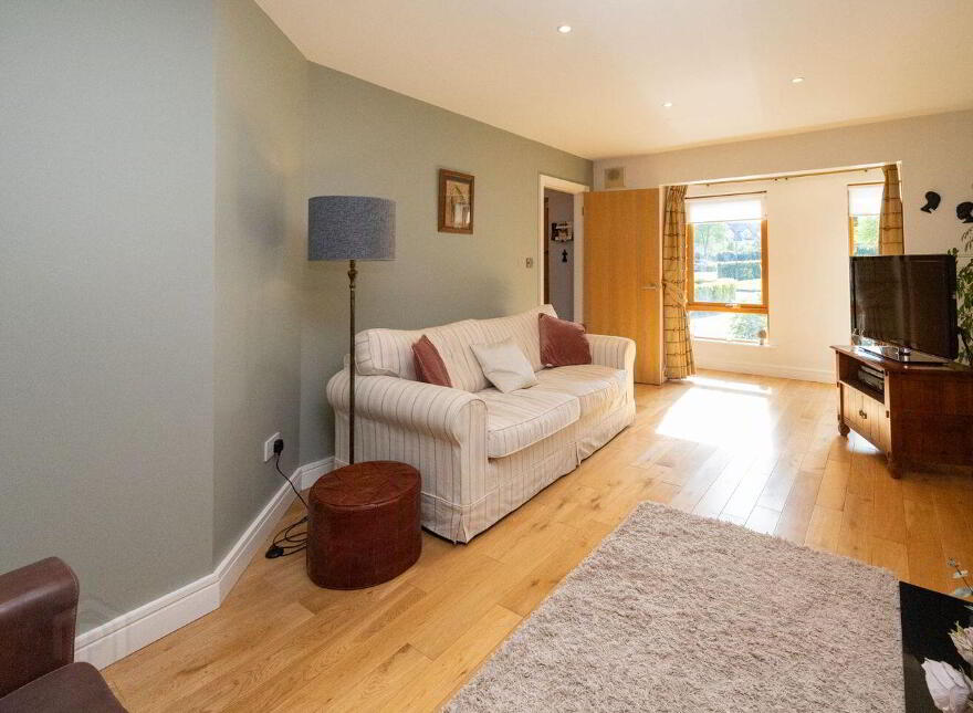 8 Blackthorn Hill Crescent, Rathcoole, Rathcoole, D24PN52