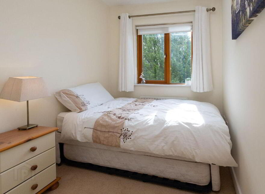 8 Blackthorn Hill Crescent, Rathcoole, Rathcoole, D24PN52