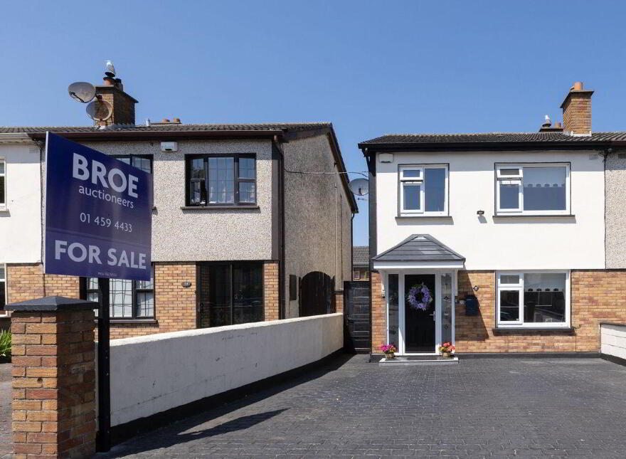 22 Monksfield Lawn, Clondalkin, D22HY76