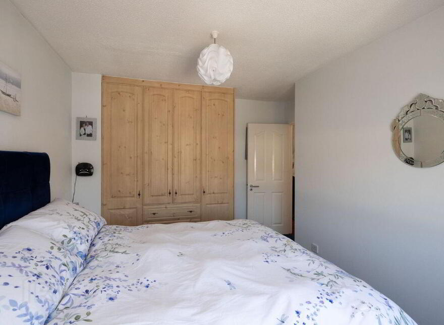 22 Monksfield Lawn, Clondalkin, D22HY76