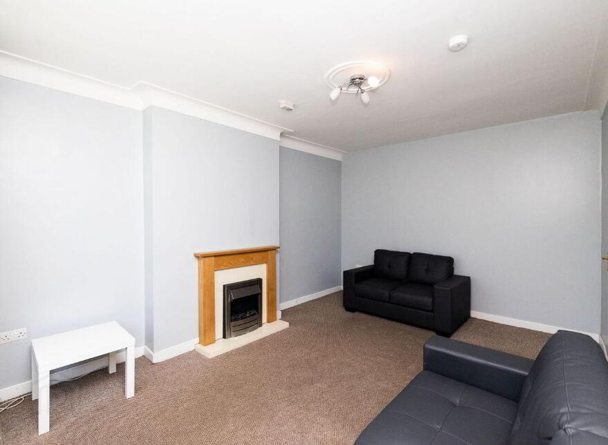 2 Castle Drive, Clondalkin, Clondalkin, D22VY97