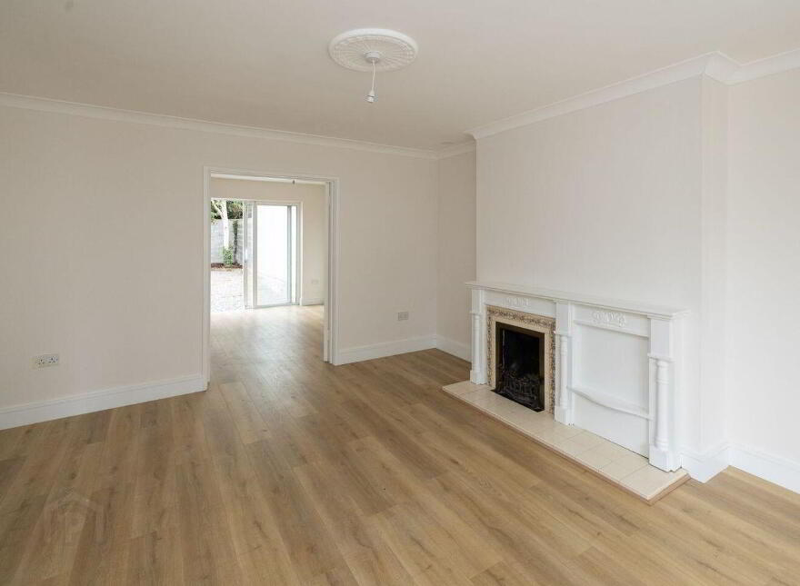 9 Sundale Parade, Tallaght, Tallaght, D24Y8N4