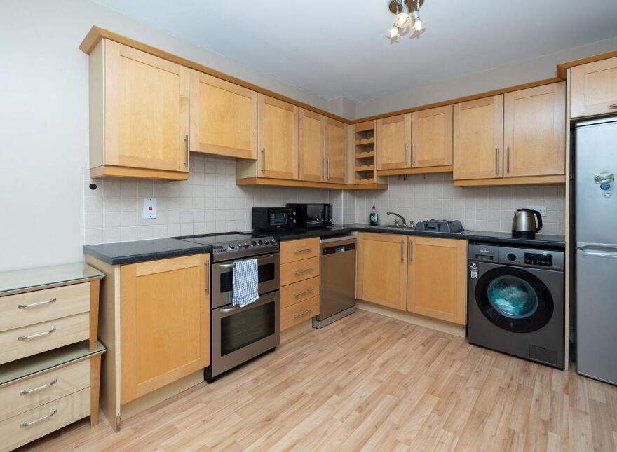 16 Newlands Manor Court, Clondalkin, Clondalkin, D22R7Y4