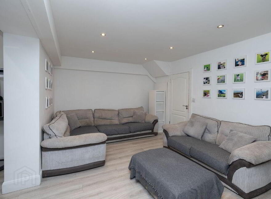 212 Clonard Road, Crumlin, Crumlin, D12X0Y8