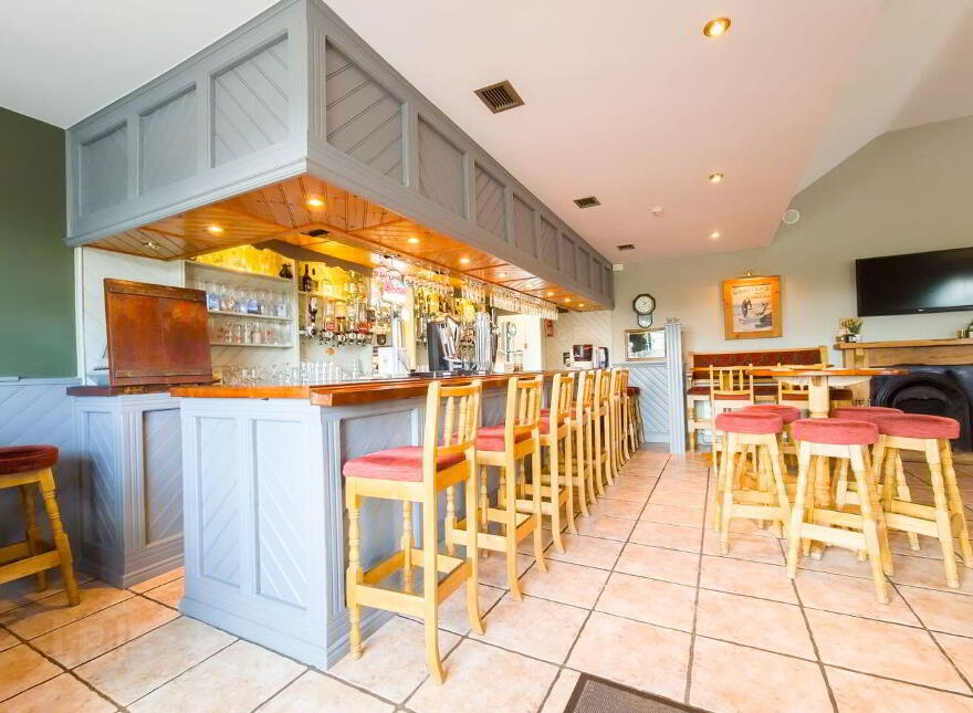 Carra Lodge, Carrownacon, F12RK58