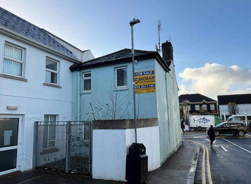 Market Square, Castlebar, F23FR60