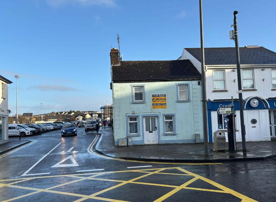 Market Square, Castlebar, F23FR60