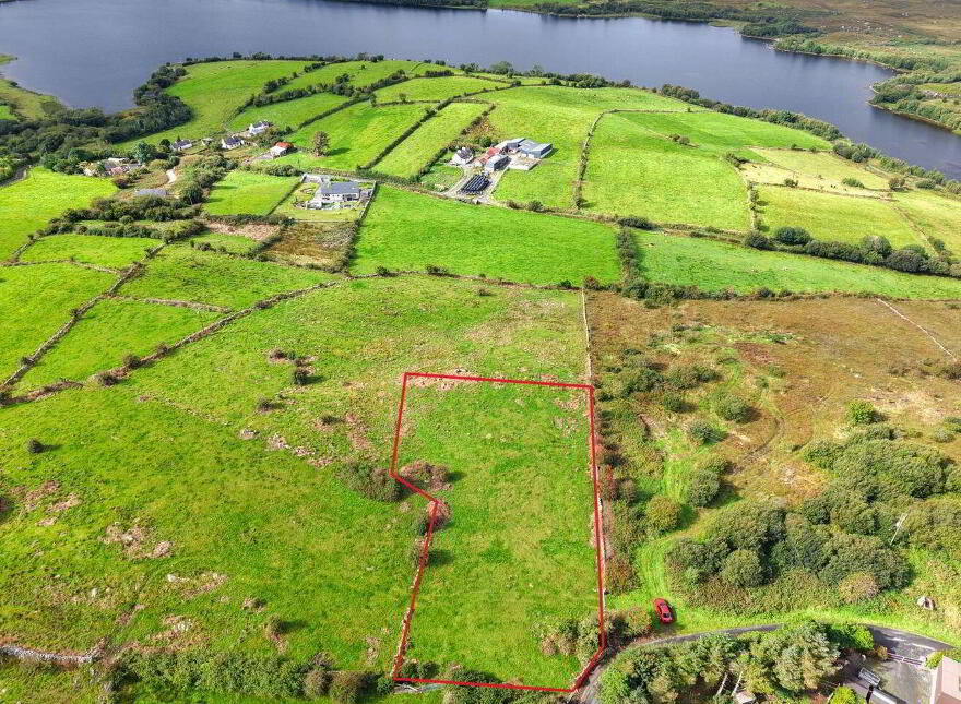 Oughterard, Park photo