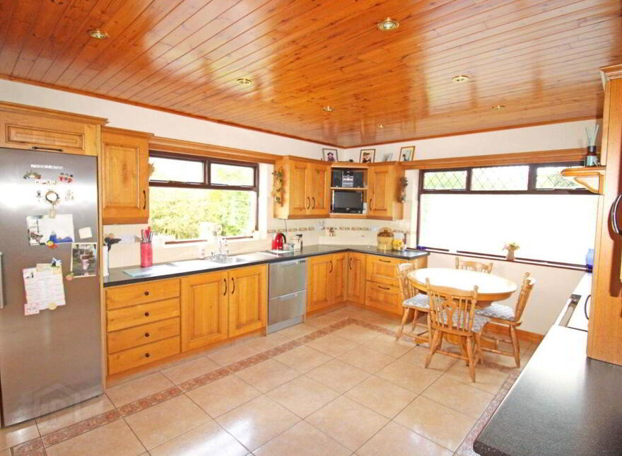 Knockanillaun, Ballina, Knockanillaun, F26K1E8