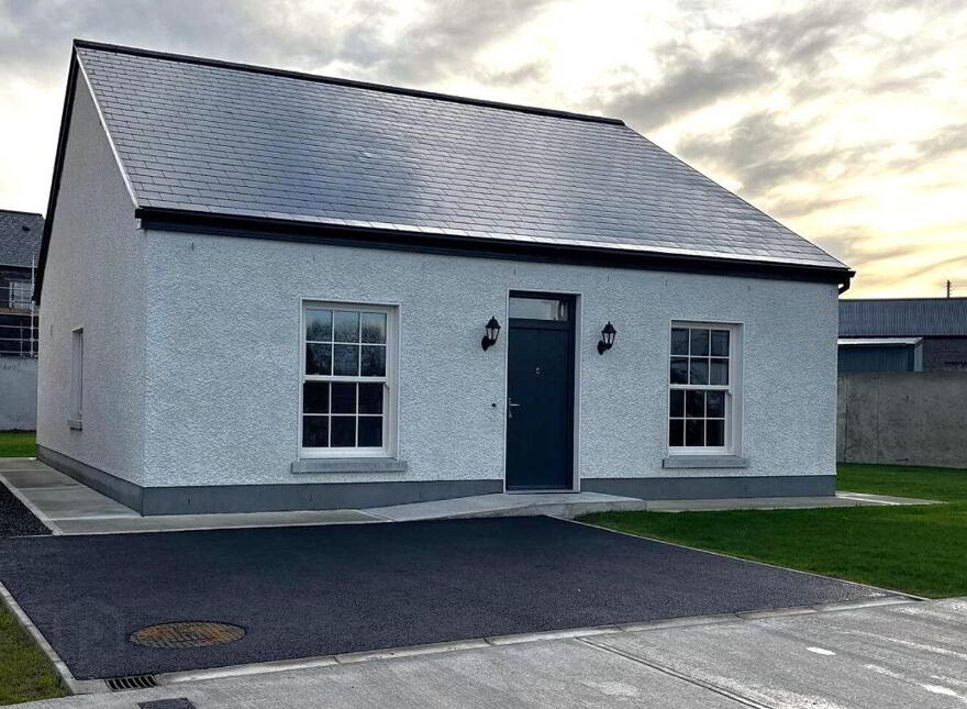 6 Beech Hill, Crossmolina