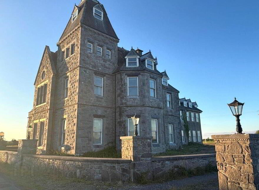 Errew House, Castlehill, Ballina, F26WK27