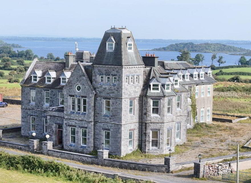 Errew House, Castlehill, Ballina, F26WK27