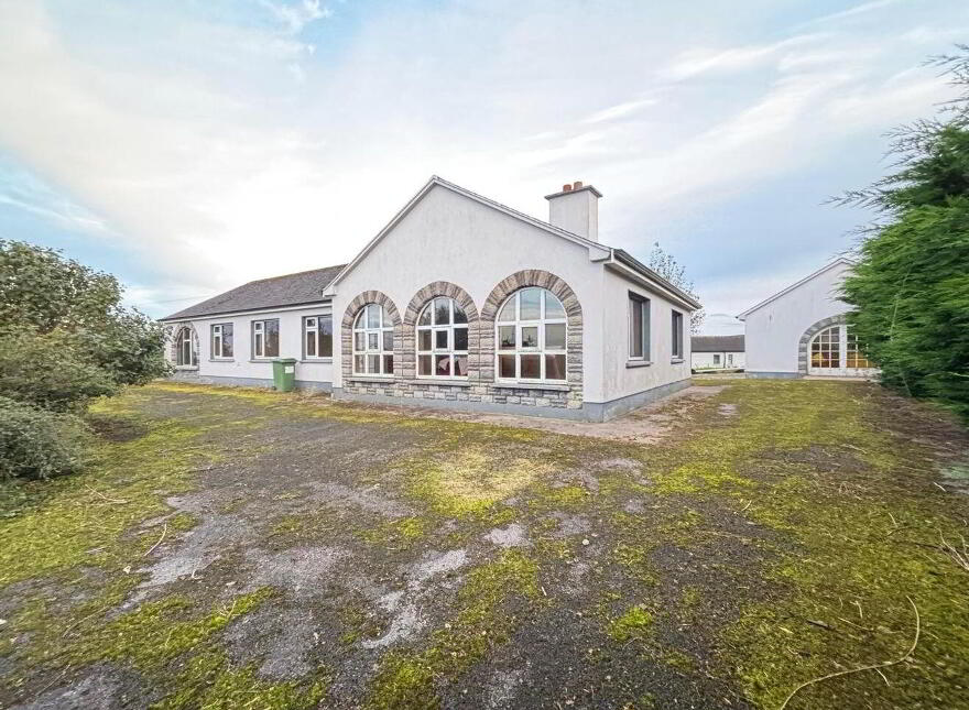 Lake View Villa, Errew, Castlehill, F26H016