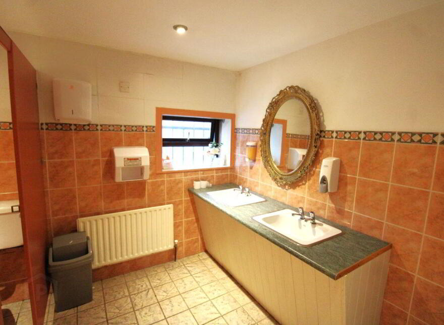 The Thatch, Chapel Street, Crossmolina, F26HV00