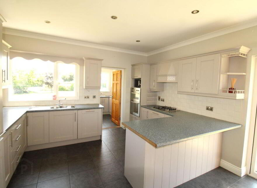 25 Deerpark, Crossmolina, F26T928