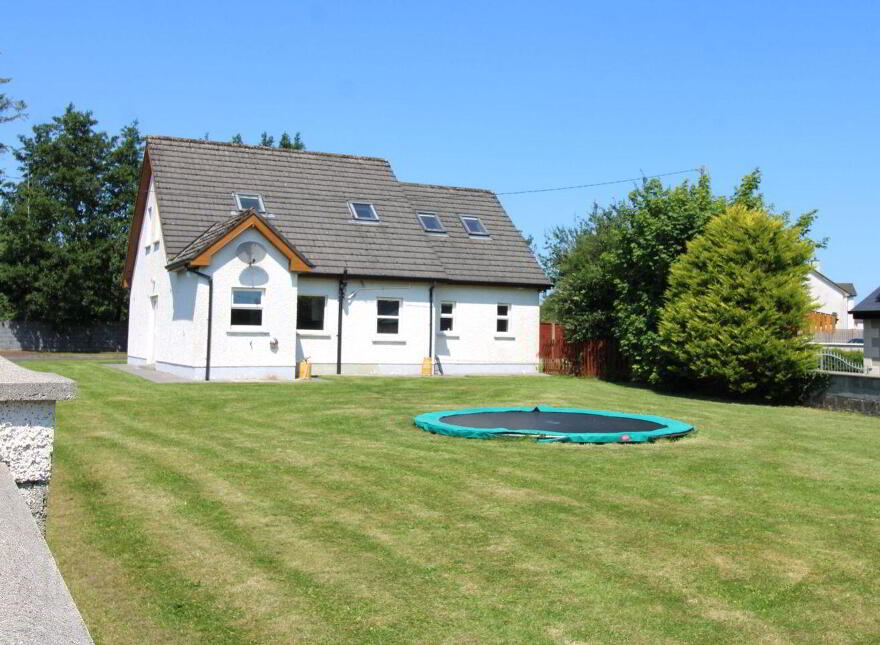 25 Deerpark, Crossmolina, F26T928